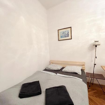 Cozy Studio In Cracow Kraków Eksteriør billede